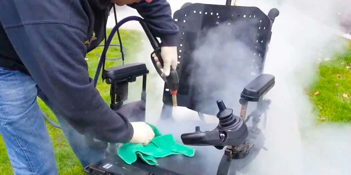 Hur man reng&ouml;r rullstol-JBH